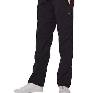Lululemon studio pant !
